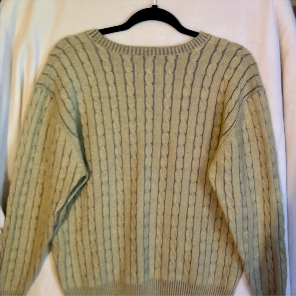 100% Italian Merino wool cable knit sweater designed for warmth! #fishermans